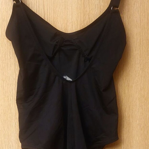 Bluepoint women's one-piece swimsuit new, black, size M