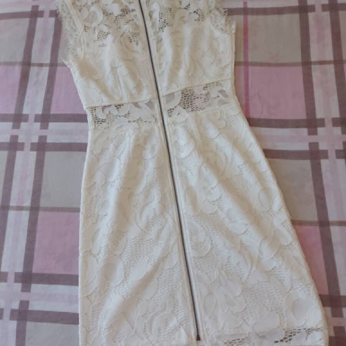 White fitted lace dress new with minor defect