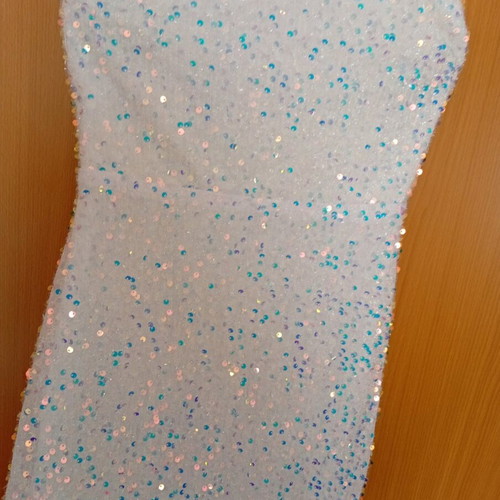 Wedding dress in tight mermaid line with… - € 30,00