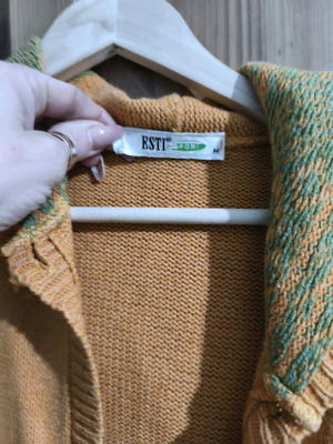 Esti cardigan used, orange, size M