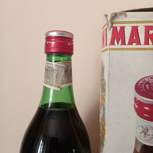 Martini Rosso vermouth like new, 1lt, 1970s, with box