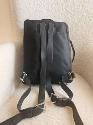 Calvin Klein backpack like new, black with multiple compartments