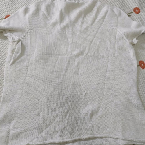 Basic white knitted top one size in excellent condition
