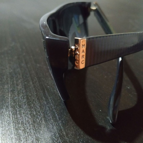 Marc by Marc Jacobs MMJ 096/N/S sunglasses like new, black and purple