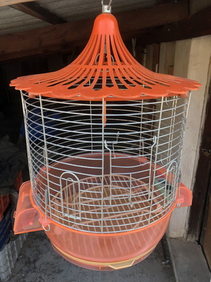 Round metal small bird cage, new
