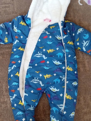 Baby Cosmonaut Suit like new for 6/9 months