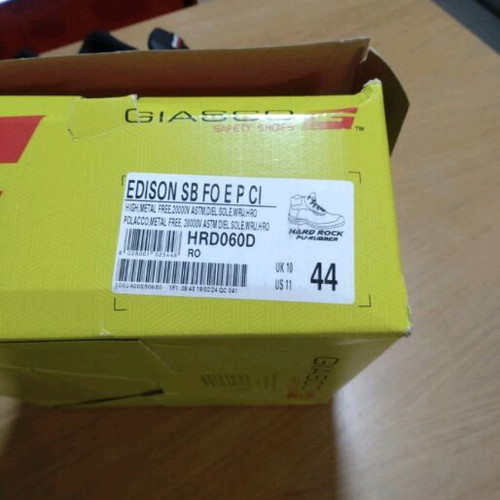 Work shoes new, waterproof, safety, size 44, black