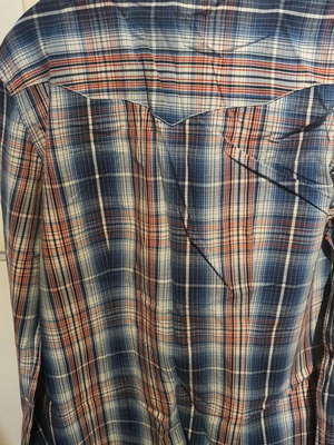 Wrangler 1947 Slim Fit men's shirt size M like new, plaid