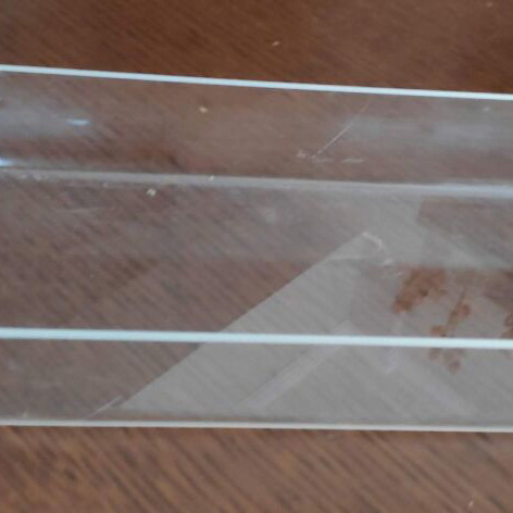 Plexiglass case for Slat back like new
