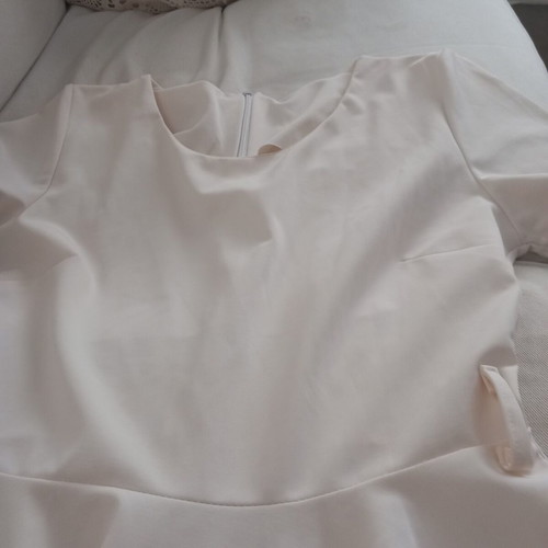 Ecru dress like new, size L, georgette fabric