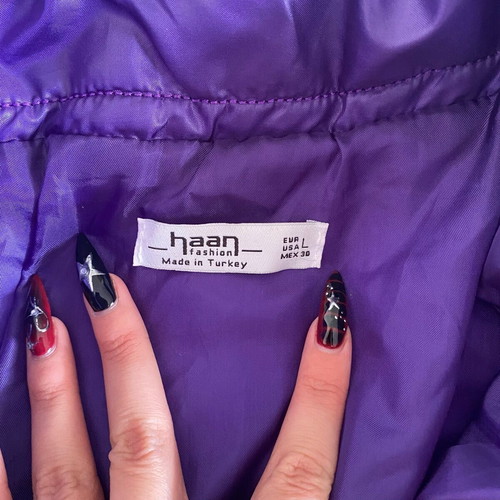 Haan purple cropped puffer jacket like new, size L