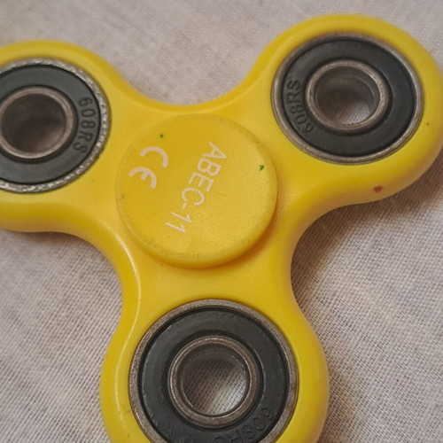 Spinner used, bright yellow color