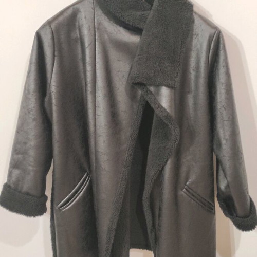 Mouton-style women's coat like new Leben Fashion