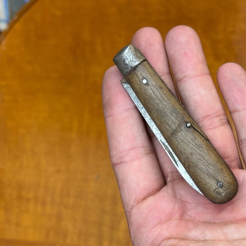 Vintage wooden folding pocket knife 8.7 cm, used