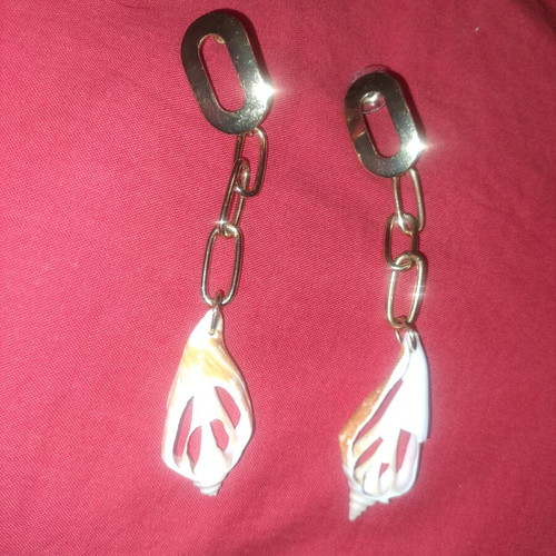 Women's earrings new gold-colored