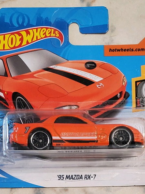 Hot Wheels Mazda RX7 2020 new