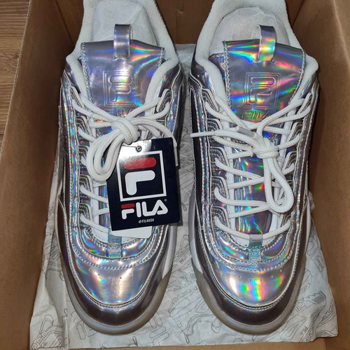 Fila athletic shoes size 41.5 new, silver