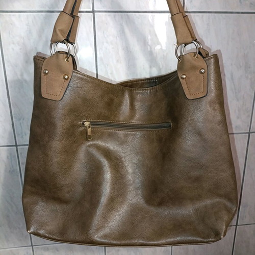 Brown shoulder bag like new made of eco leather