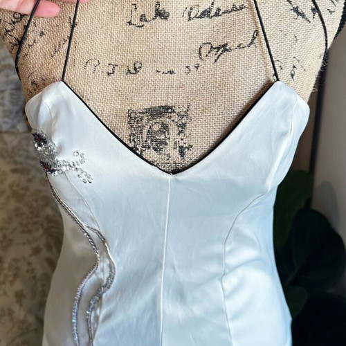 Lovely satin dress like new with sequin and bead design
