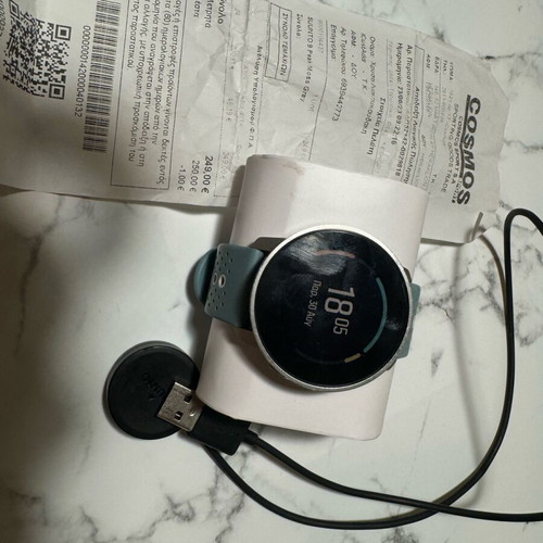 Suunto 9 Peak used with charger