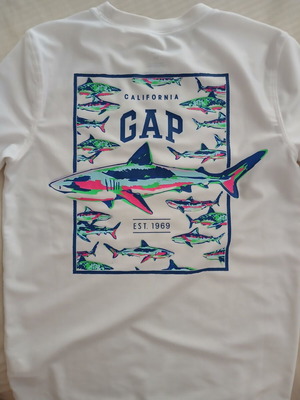 Gap sun protection shirt size 6-7