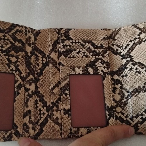 Wallet new with many compartments