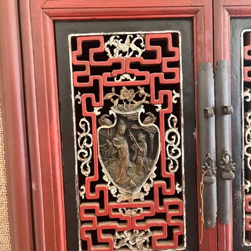 Chinese wardrobe new, height 2.00 m, length 1.00 m, depth 0.55 m