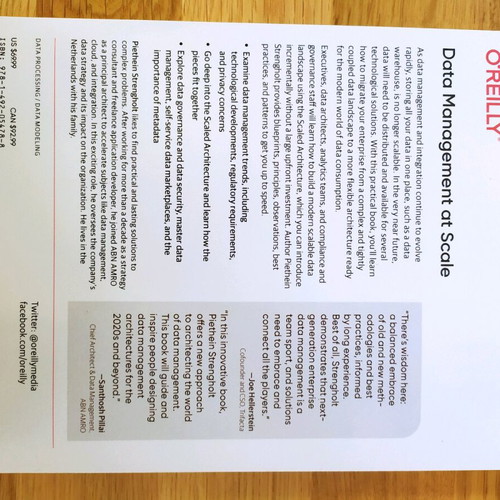 Data Management at Scale book new in English