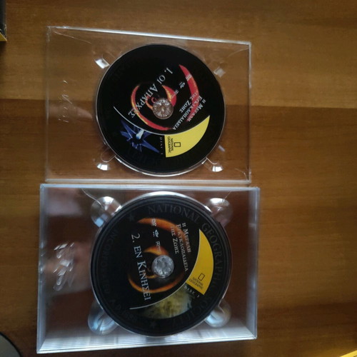 National Geographic collectible DVDs like new, pack of 8