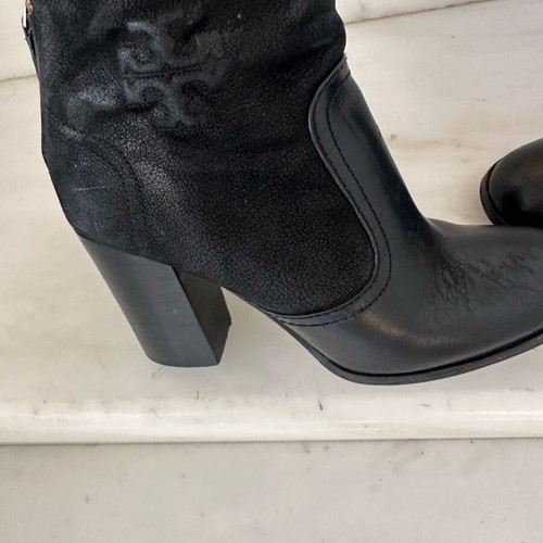 Tory Burch black suede and leather ankle boots like new, size 37
