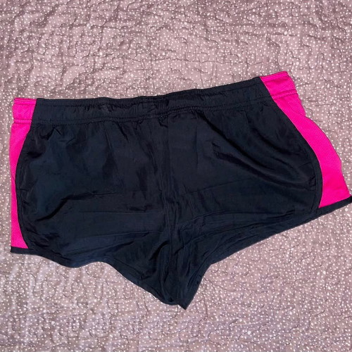 Crivit Sport Shorts used, waterproof, size L, black and pink