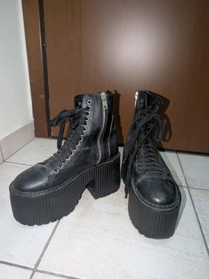 Unif goth chunky boots used, size 38, black