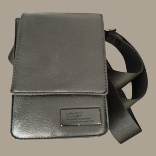 Pull&Bear men's shoulder bag crossbody like new, black synthetic leather