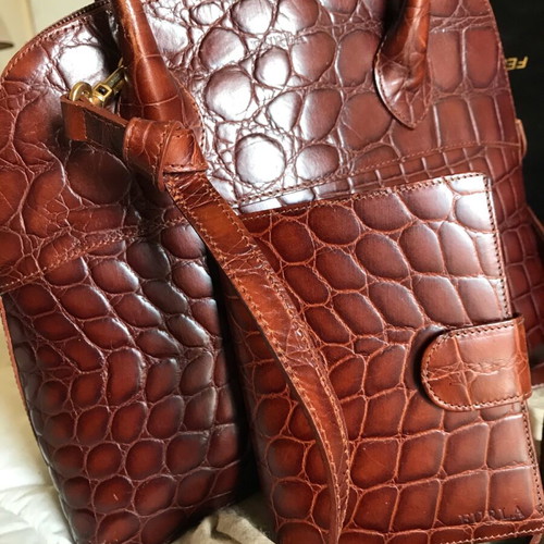Furla set with classic croc-effect leather bag and matching wallet