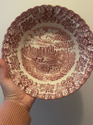Olde Country Castles salad bowl used