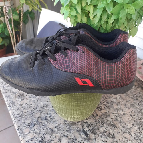 Pro Touch football shoes size 38 like new