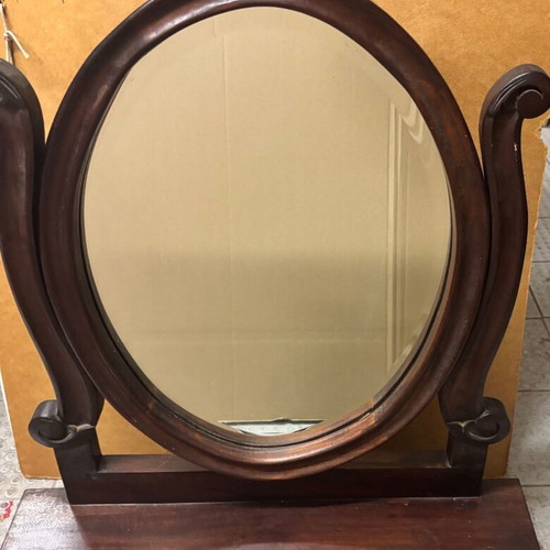 Victorian wooden tabletop mirror like new, mahogany