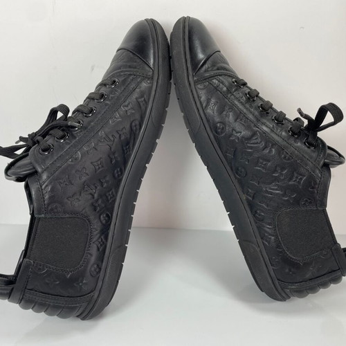Louis Vuitton black leather sneakers size 38.5 used