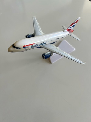 Airplane figure used, static