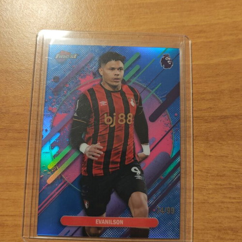 Evanilson Rare Blue Refractor 74/99 Topps Finest 2026