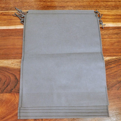 Shoe storage bags new, set of 5, grey with window