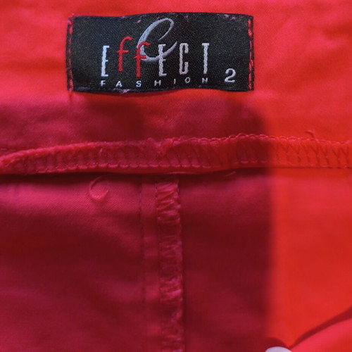 Red skirt with buttons and belt used, summer style, size L