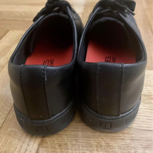 Unisex leather shoes size 38 like new, black
