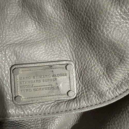 Marc Jacobs Too Hot To Handle Shoulder Bag grey like new