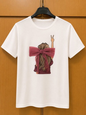 3D T-shirt in excellent condition, white, for girls 10-12 years