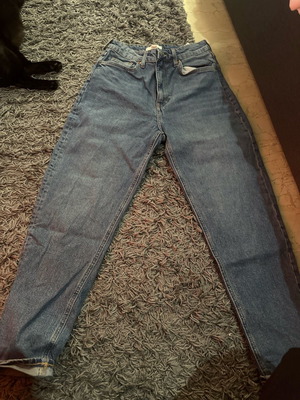 Mom jeans new, size 36