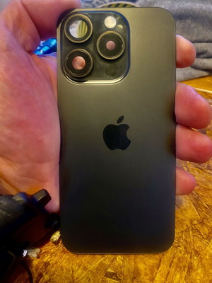 Γνήσιο πίσω γυαλί iPhone 15 Pro με NFC flex, φλας και φακό κάμερας, μαύρο τιτάνιο