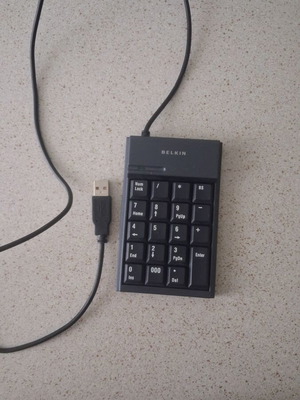 USB numeric keypad for computer