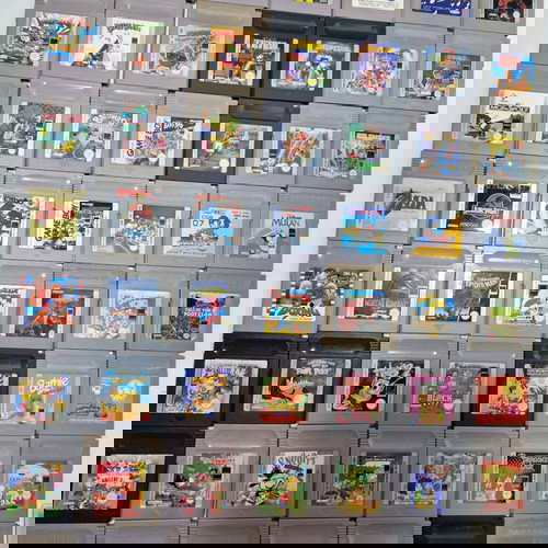 Игри Nintendo Game Boy Classic като нови, комплект от 184 автентични