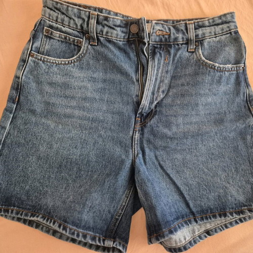 Jeans short Bershka like new, high rise, size M 38 10, blue